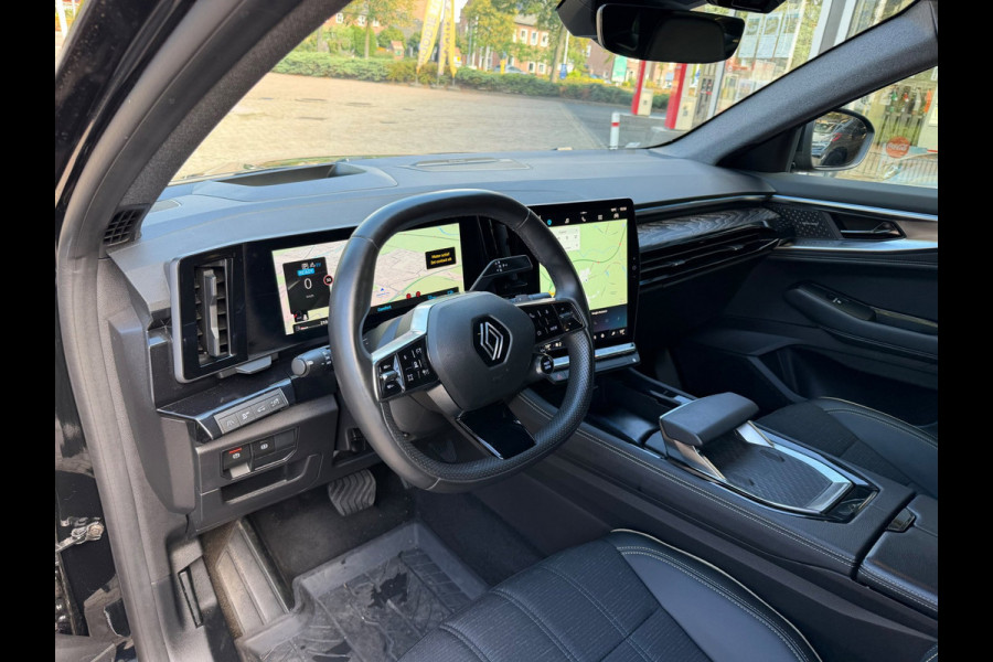 Renault Austral 1.2 E-Tech full hybrid 200 Iconic 4 Contr./ Harman/Kardon Sound / Head up / Stoel&stuurwiel verw.