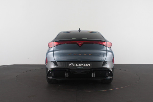 CUPRA Tavascan Business 82 kWh > 	569 WLTP/Travel Assist/Tavascan Blue