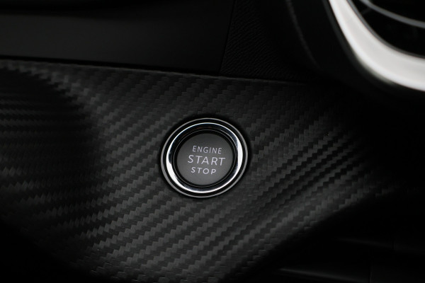 Peugeot 2008 1.2 PureTech 100 Allure Virtual Cockpit, LED, Apple Carplay, Lane Assist, PDC