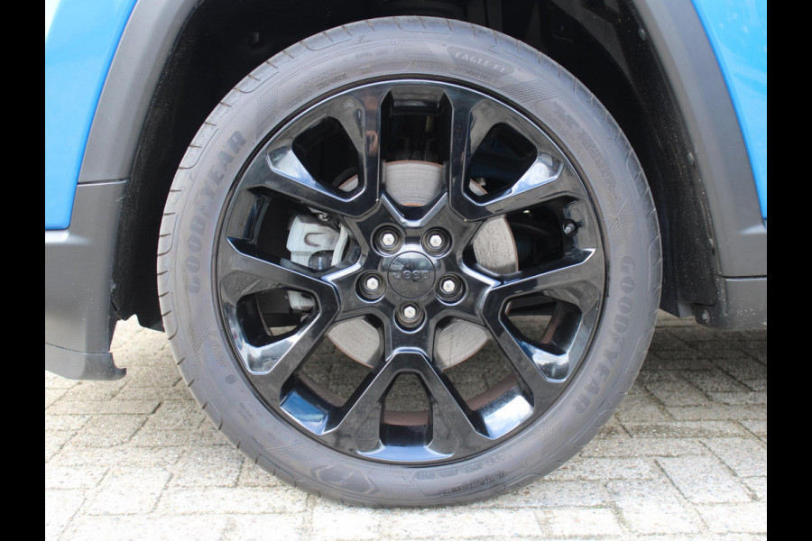 Jeep Compass 1.3T Night Eagle Liberty Edition | TREKHAAK | APPLE CARPLAY/ANDROID AUTO | KEYLESS ENTRY |