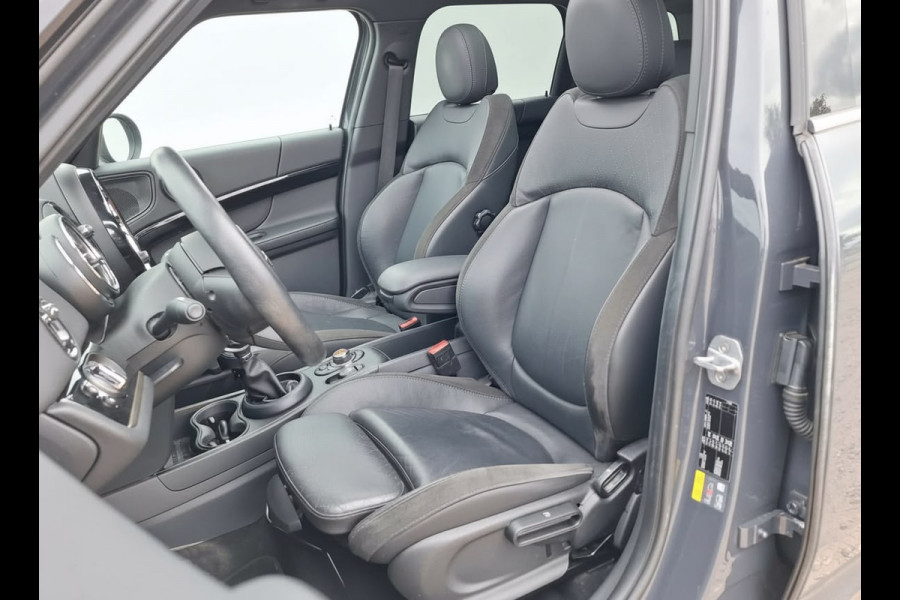 MINI Countryman 1.5 Cooper S E ALL4 Salt John Cooper Works | Panoramadak | Stoelverwarming | Cruise Control | Apple Carplay | Navigatie | Parkeersensoren | Climate Control | Leer | Mini Driving Modes | JCW