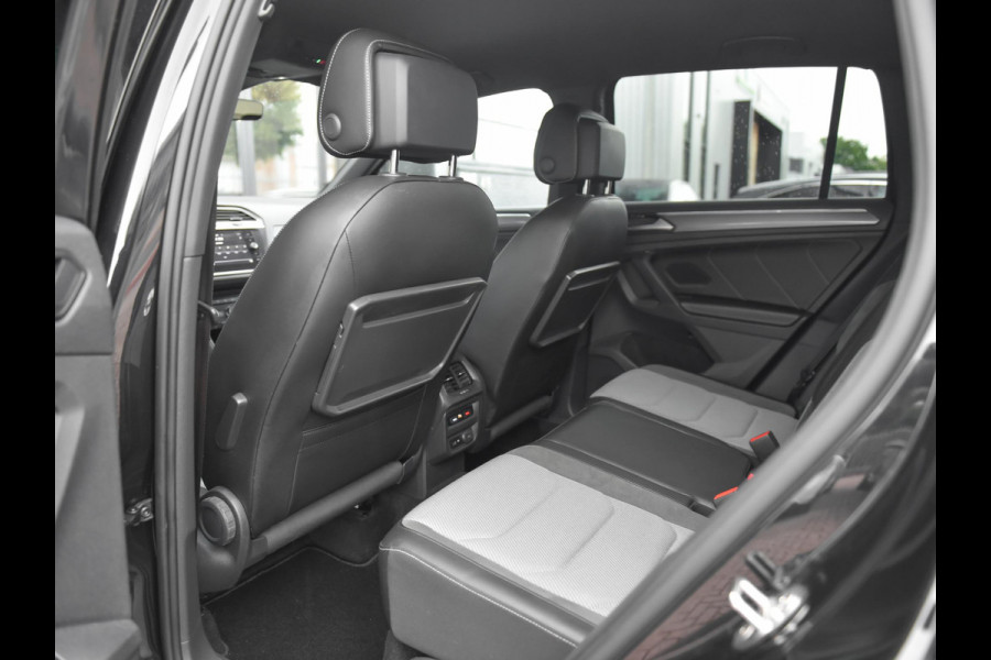 Volkswagen Tiguan 2.0 TSI 4Motion R-Line Back Edition ACC 20 inch Navi Camera