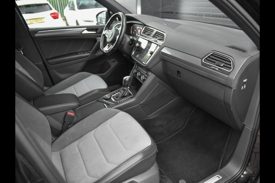 Volkswagen Tiguan 2.0 TSI 4Motion R-Line Back Edition ACC 20 inch Navi Camera