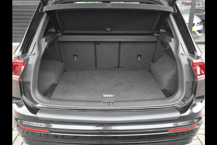 Volkswagen Tiguan 2.0 TSI 4Motion R-Line Back Edition ACC 20 inch Navi Camera