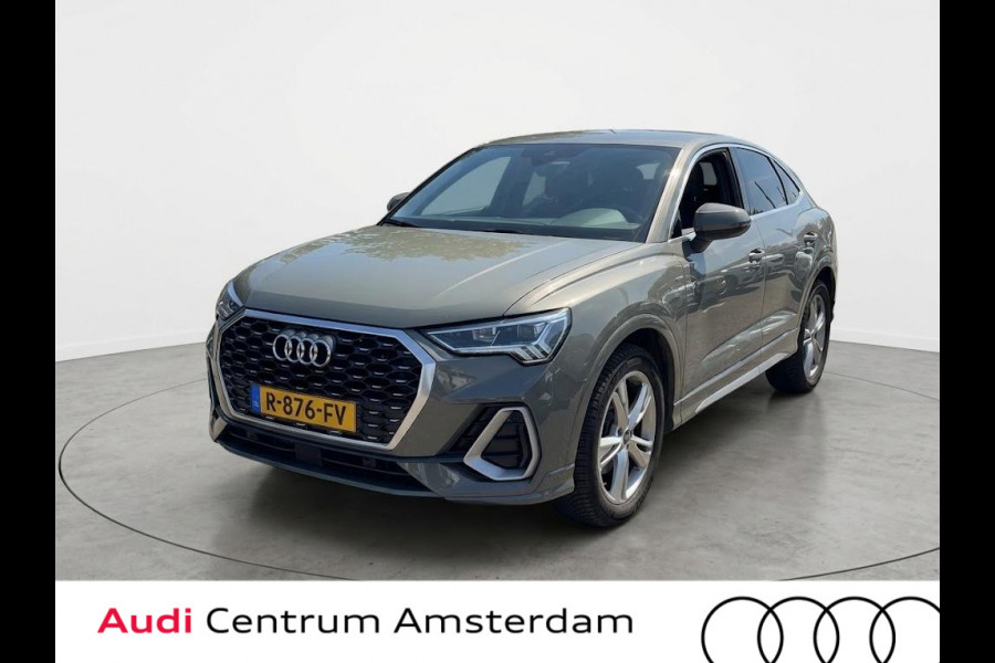 Audi Q3 Sportback 35 TFSI S Edition 150pk | Parkeer pakket | Apple Carplay/Android Auto | Climate control | Full-LED koplampen | Navigatiesysteem full map + hard disk | S Line exterieur en interieur | Lichtmetalen velgen 10-spaaks 19" | Voorstoelen verwarmd