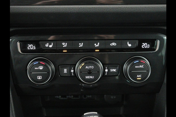 Volkswagen Tiguan 2.0 TSI 4Motion Highline Business R | Adaptive cruise | Carplay | Stuur/stoel verwarming | 3 zone klimaat | Climate control | Bluetooth | Navigatie  | Elektrische achterklep