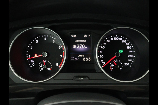 Volkswagen Tiguan 2.0 TSI 4Motion Highline Business R | Adaptive cruise | Carplay | Stuur/stoel verwarming | 3 zone klimaat | Climate control | Bluetooth | Navigatie  | Elektrische achterklep