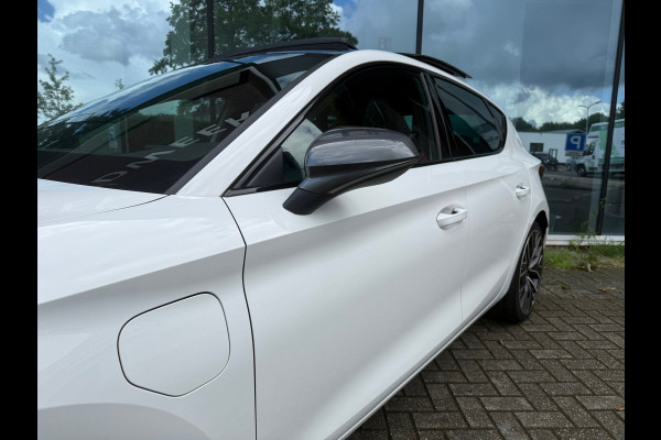 CUPRA Leon 1.4 e-Hybrid VZ Performance - Automaat - Pano/Schuifdak - Navi - org.NL