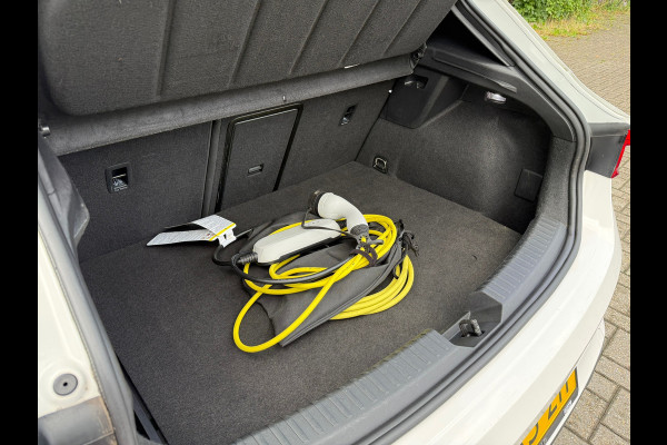 CUPRA Leon 1.4 e-Hybrid VZ Performance - Automaat - Pano/Schuifdak - Navi - org.NL