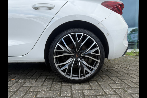 CUPRA Leon 1.4 e-Hybrid VZ Performance - Automaat - Pano/Schuifdak - Navi - org.NL