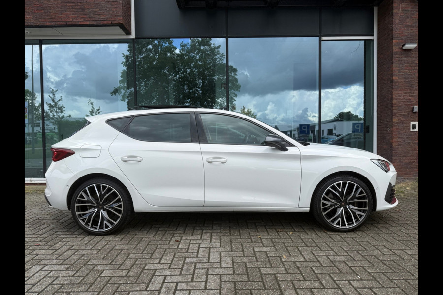 CUPRA Leon 1.4 e-Hybrid VZ Performance - Automaat - Pano/Schuifdak - Navi - org.NL