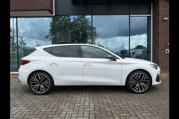 CUPRA Leon 1.4 e-Hybrid VZ Performance - Automaat - Pano/Schuifdak - Navi - org.NL