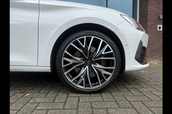 CUPRA Leon 1.4 e-Hybrid VZ Performance - Automaat - Pano/Schuifdak - Navi - org.NL