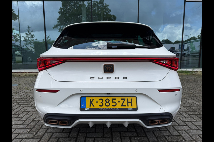 CUPRA Leon 1.4 e-Hybrid VZ Performance - Automaat - Pano/Schuifdak - Navi - org.NL