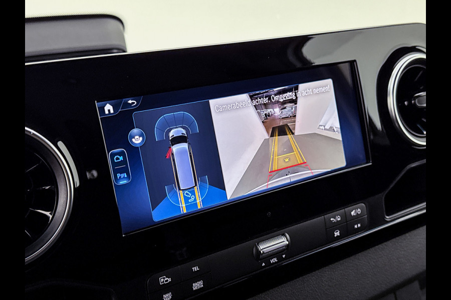 Mercedes-Benz Sprinter 319 CDI L2H1 Pro Led Trekhaak Navigatie Parkeerpakket Carplay Betimmering BPM vrij Stoelverwarming