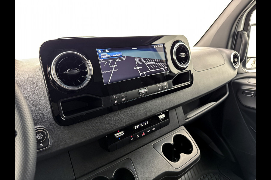 Mercedes-Benz Sprinter 319 CDI L2H1 Pro Led Trekhaak Navigatie Parkeerpakket Carplay Betimmering BPM vrij Stoelverwarming