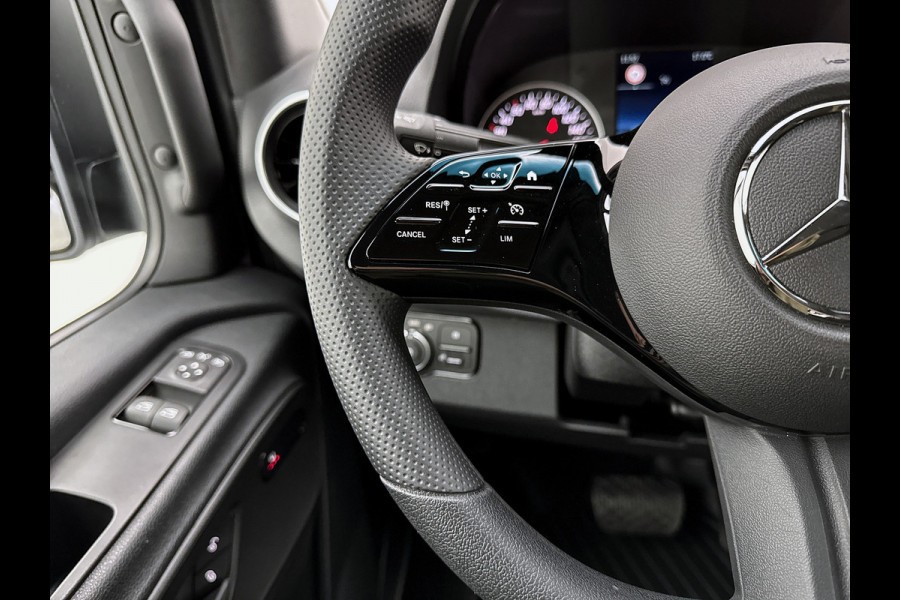 Mercedes-Benz Sprinter 319 CDI L2H1 Pro Led Trekhaak Navigatie Parkeerpakket Carplay Betimmering BPM vrij Stoelverwarming