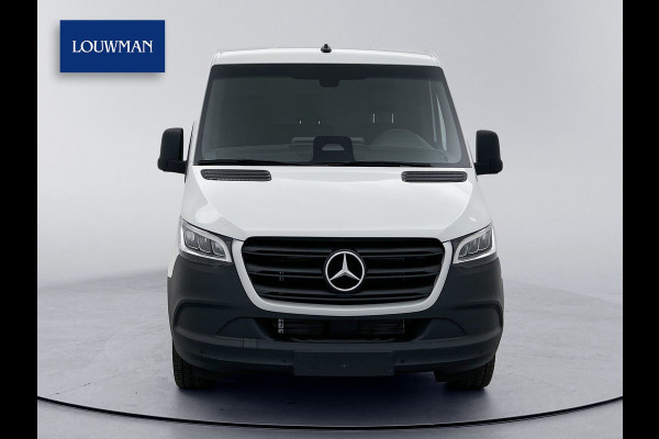 Mercedes-Benz Sprinter 319 CDI L2H1 Pro Led Trekhaak Navigatie Parkeerpakket Carplay Betimmering BPM vrij Stoelverwarming