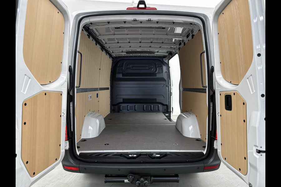 Mercedes-Benz Sprinter 319 CDI L2H1 Pro Led Trekhaak Navigatie Parkeerpakket Carplay Betimmering BPM vrij Stoelverwarming
