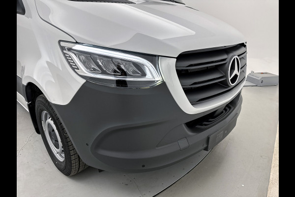 Mercedes-Benz Sprinter 319 CDI L2H1 Pro Led Trekhaak Navigatie Parkeerpakket Carplay Betimmering BPM vrij Stoelverwarming