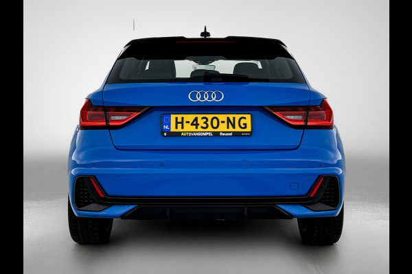 Audi A1 Sportback 30 TFSI S Line edition one | NAVI | STOELVERWARMING | CLIMAT CONTROL | PARKEER SENSOREN V+A
