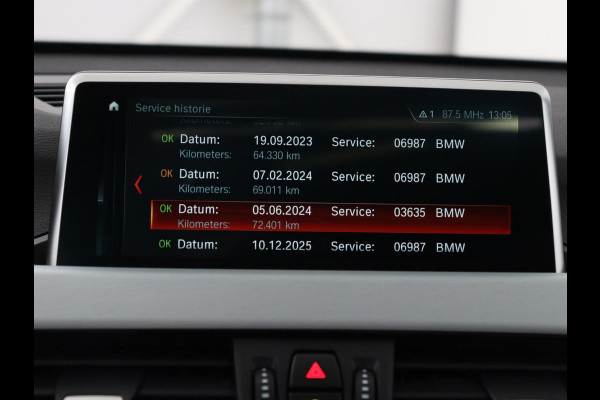 BMW X1 sDrive18i High Executive | Panoramadak | Leder | Stoelverwarming | Cruise control | Head-up | Navigatie | Bluetooth | Interieurverlichting | Elektrische achterklep | Trekhaak