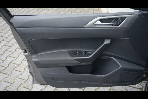 Volkswagen Polo 1.0 TSI AUTOMAAT|ACC|CAMERA|CLIMA|FULL LED|NAVIGATIE|PANORAMA|STOELVERWARMING