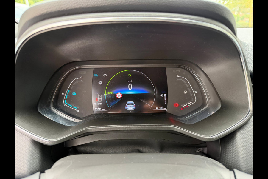 Renault Clio 1.6 E-Tech Hybrid 140 Intens Carplay / Parkeersensoren / Full LED / Clima