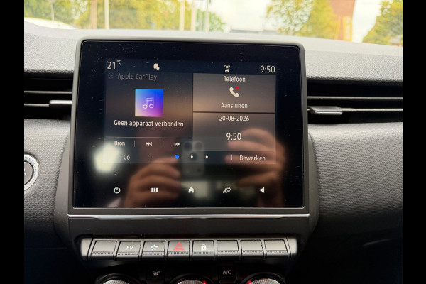 Renault Clio 1.6 E-Tech Hybrid 140 Intens Carplay / Parkeersensoren / Full LED / Clima