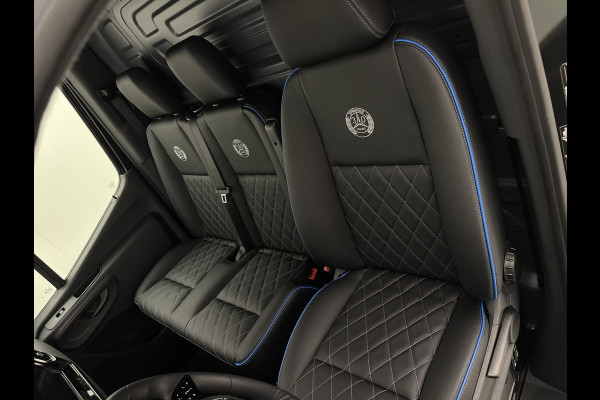 Mercedes-Benz Sprinter 317 CDI L2H2 30 JAAR EDITION Leder Vanstep Trekhaak 3500kg Navigatie Led MAK Safari Trekhaak