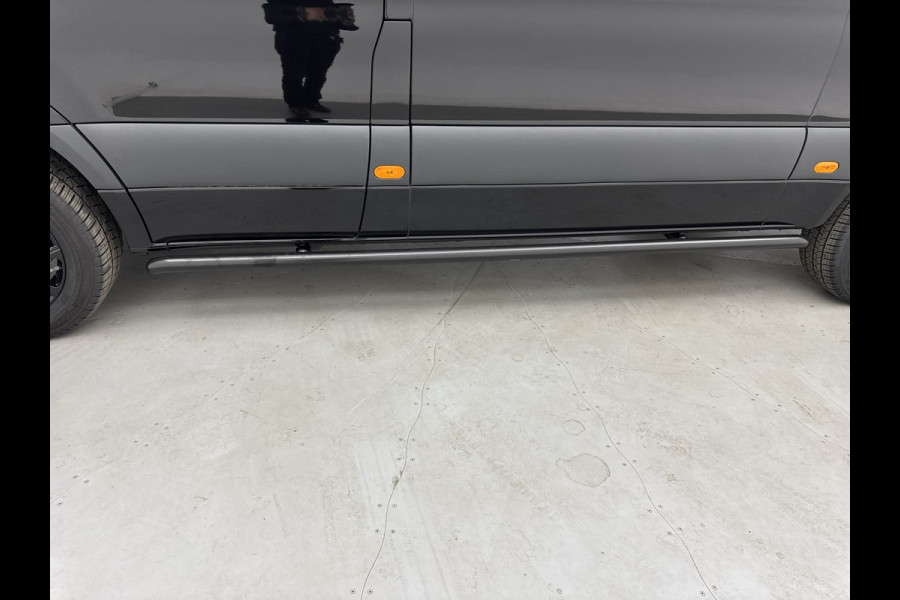 Mercedes-Benz Sprinter 317 CDI L2H2 30 JAAR EDITION Leder Vanstep Trekhaak 3500kg Navigatie Led MAK Safari Trekhaak