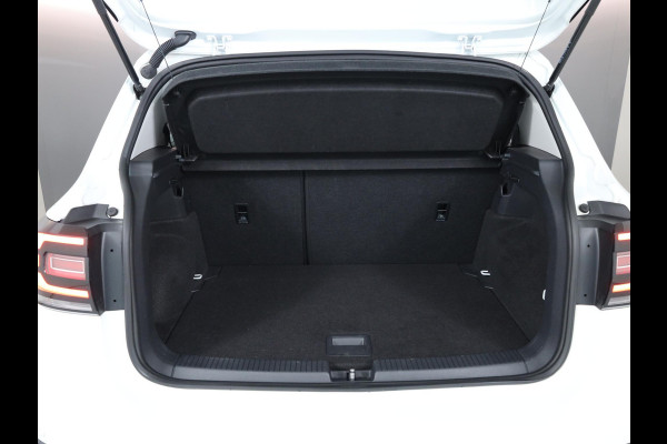 Volkswagen T-Cross 1.0 TSI Life 110pk 6bak | LM-velgen| Navi