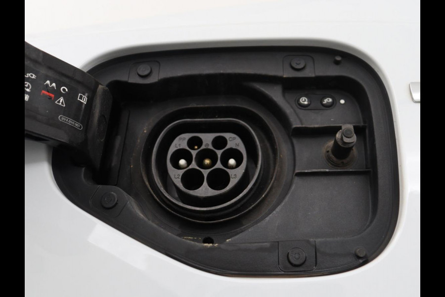 Audi Q3 45 TFSI e edition | SOH 90% | Virtual cockpit | Cruise control | Climate control | Bluetooth | DAB+ | Navigatie | SONOS audio