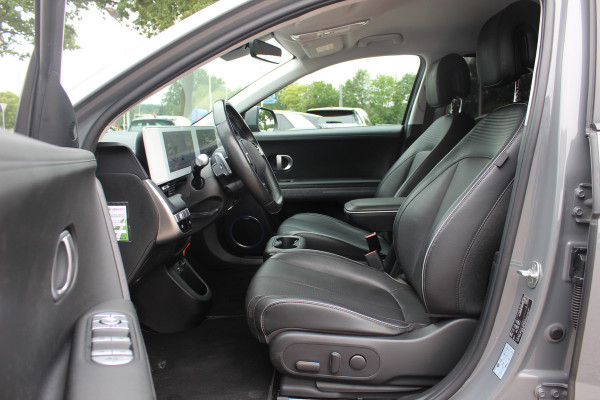 Hyundai IONIQ 5 Connect+ 73kWh / SoH 94,8% / Trekhaak / Camera / Head-up / Leder / CarPlay / V2L / 19'' / Warmtepomp / Stoelverwarming / Dodehoek / DAB / ACC