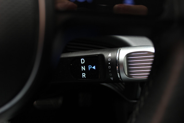 Hyundai IONIQ 5 Connect+ 73kWh / SoH 94,8% / Trekhaak / Camera / Head-up / Leder / CarPlay / V2L / 19'' / Warmtepomp / Stoelverwarming / Dodehoek / DAB / ACC