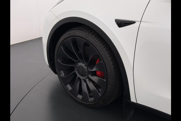 Tesla Model Y Performance AWD 75 kWh VAN:43.900,- VOOR:40.877,- UW HERFSTVOORDEEL:3.023,- SOH 94% | AFN. TREKHAAK | 21 INCH TURBINE VELGEN | TESLA GARANTIE T/M 01-2028 OF 80.000 KM | ACCU & AANDRIJFLIJN GARANTIE T/M 01-2032 OF 192.000 KM | ALL IN RIJKLAAR PRIJS |