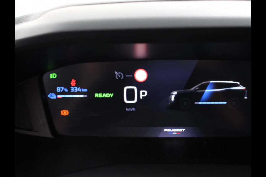 Peugeot e-2008 EV Allure Pack 54 kWh Navigatie Apple Carplay/Android Auto Climate Control Parkeer sensoren Lichtmetalen Velgen