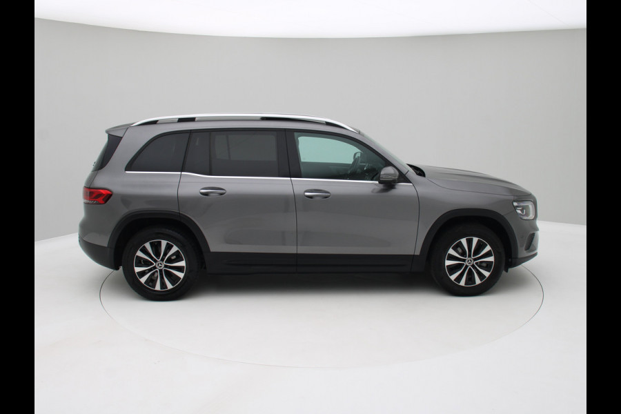 Mercedes-Benz Glb 200 Premium Pano, Distronic, Memory, Burmester