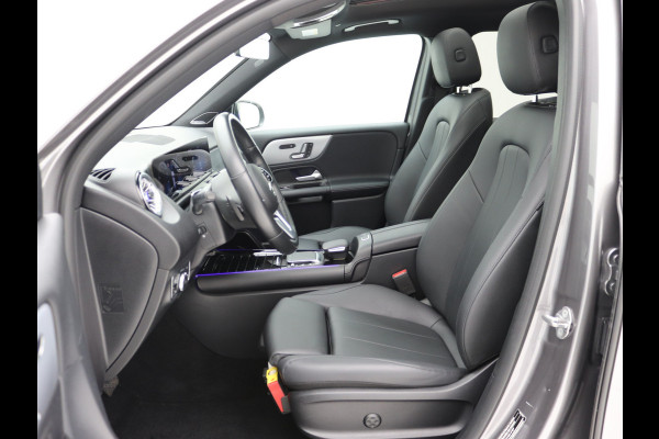Mercedes-Benz Glb 200 Premium Pano, Distronic, Memory, Burmester
