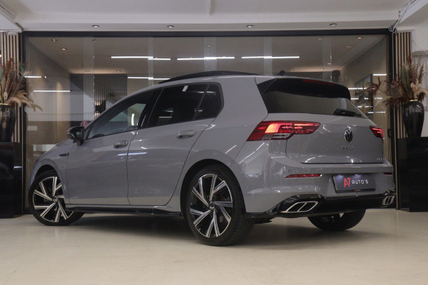 Volkswagen Golf 1.5 eTSI R-Line Business PANO/CAM/CARPLAY/ACC/VOL