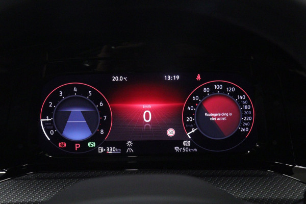 Volkswagen Golf 1.5 eTSI R-Line Business PANO/CAM/CARPLAY/ACC/VOL