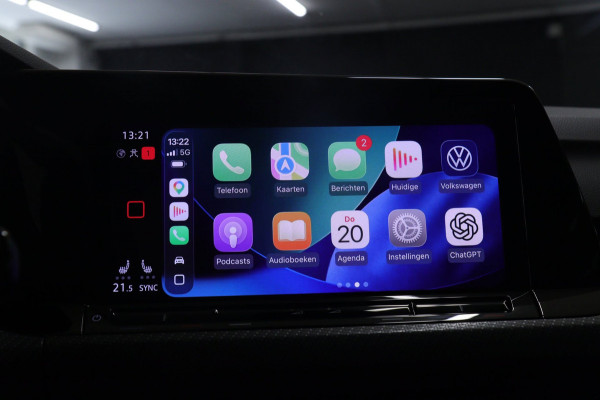 Volkswagen Golf 1.5 eTSI R-Line Business PANO/CAM/CARPLAY/ACC/VOL