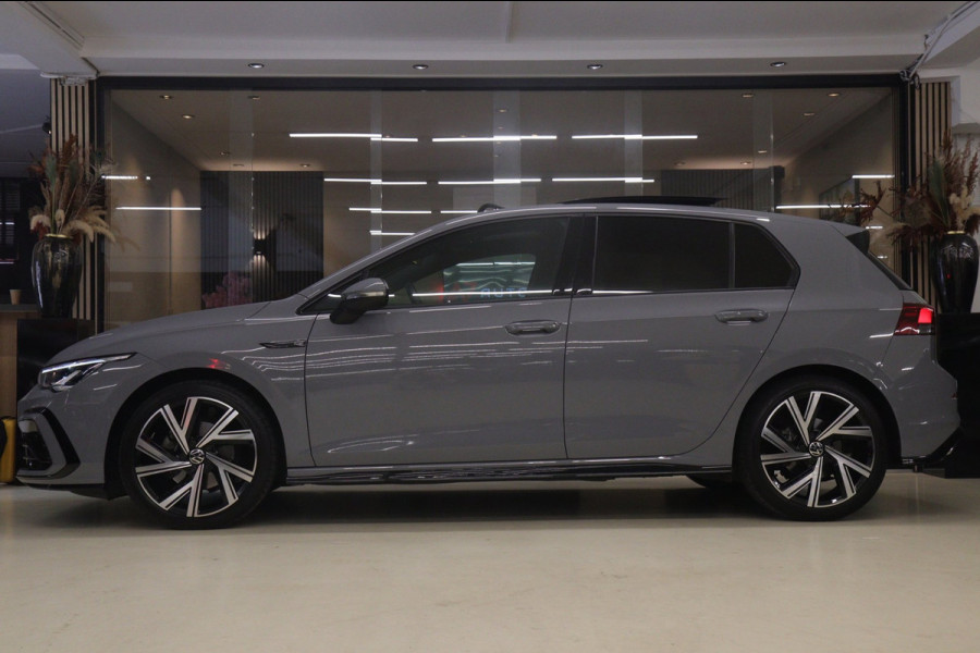 Volkswagen Golf 1.5 eTSI R-Line Business PANO/CAM/CARPLAY/ACC/VOL