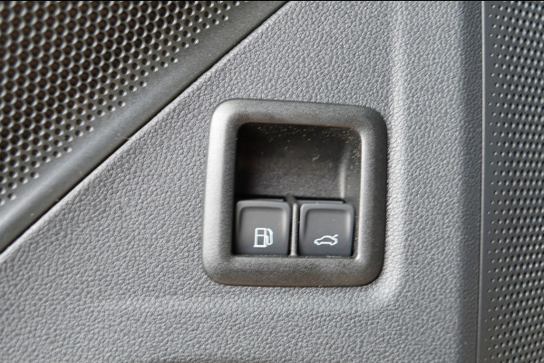 Volkswagen Tiguan NIEUW 1.5 eHybrid Life Edition SUPERDEAL! STOEL/STUUR VEWRW> 360 CAMERA
