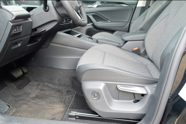 Volkswagen Tiguan NIEUW 1.5 eHybrid Life Edition SUPERDEAL! STOEL/STUUR VEWRW> 360 CAMERA