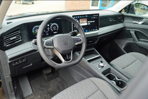 Volkswagen Tiguan NIEUW 1.5 eHybrid Life Edition SUPERDEAL! STOEL/STUUR VEWRW> 360 CAMERA