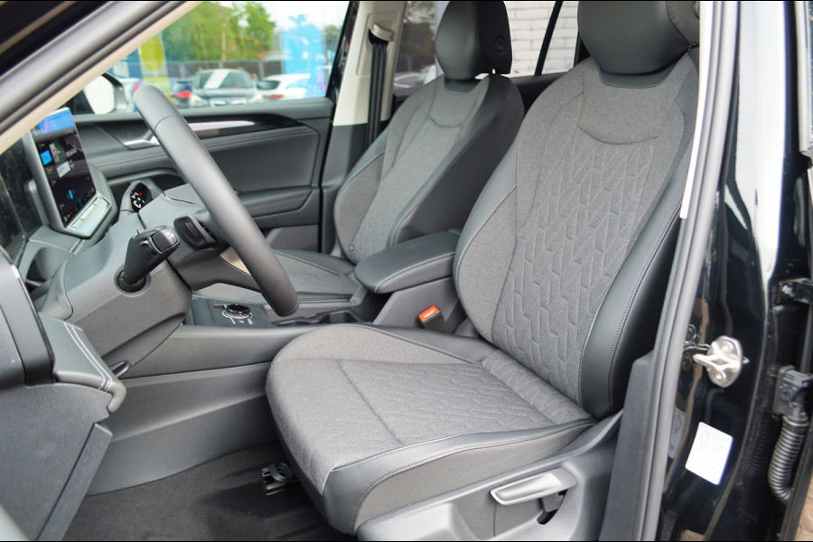 Volkswagen Tiguan NIEUW 1.5 eHybrid Life Edition SUPERDEAL! STOEL/STUUR VEWRW> 360 CAMERA