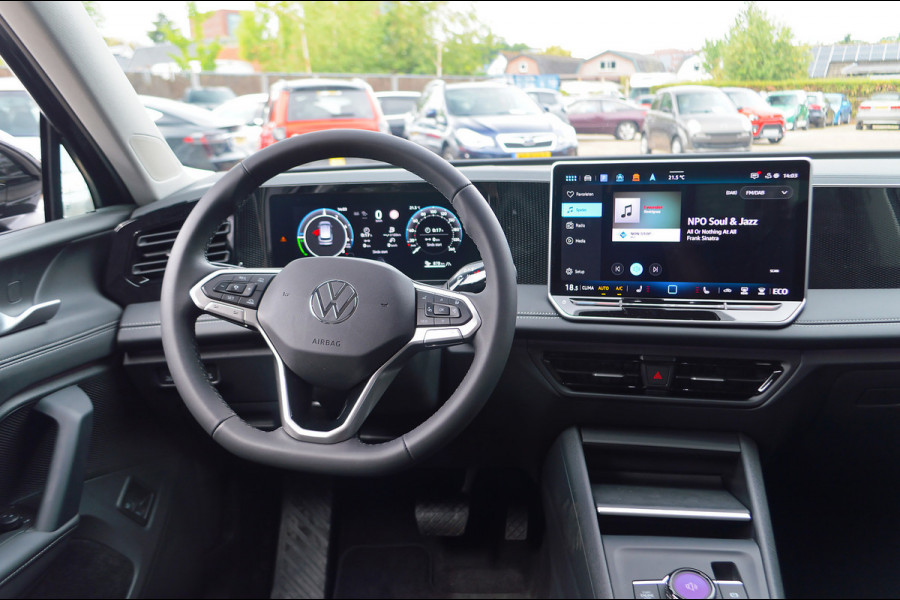 Volkswagen Tiguan NIEUW 1.5 eHybrid Life Edition SUPERDEAL! STOEL/STUUR VEWRW> 360 CAMERA
