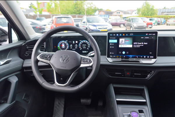 Volkswagen Tiguan NIEUW 1.5 eHybrid Life Edition SUPERDEAL! STOEL/STUUR VEWRW> 360 CAMERA
