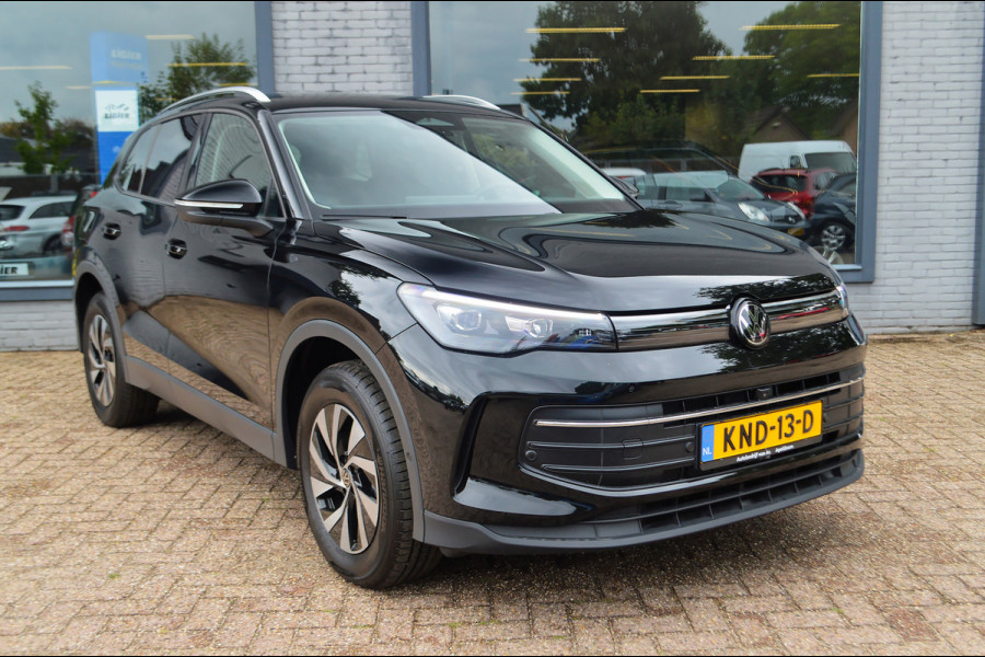 Volkswagen Tiguan NIEUW 1.5 eHybrid Life Edition SUPERDEAL! STOEL/STUUR VEWRW> 360 CAMERA
